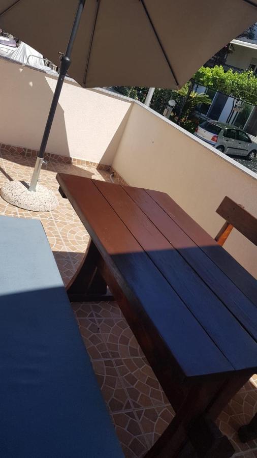 Apartments Kurilj Makarska Exterior foto