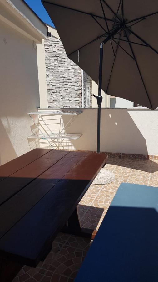 Apartments Kurilj Makarska Exterior foto